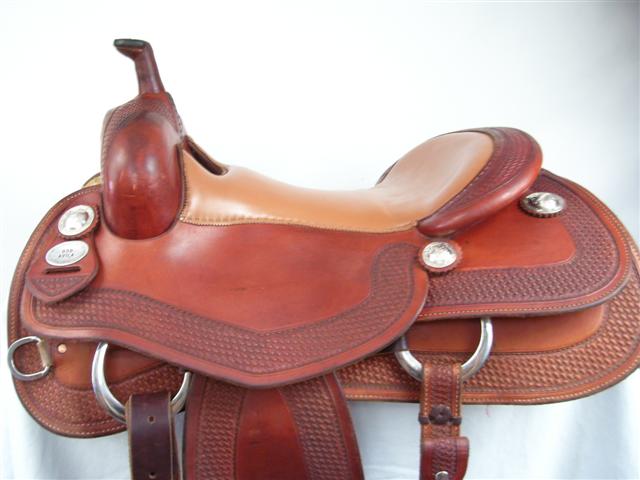 Used Saddle:- Image Number:0